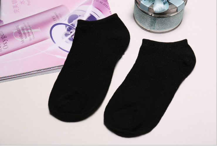 Female Boat Socks Solid Color Ladies Cotton Socks Invisible Women Socks
